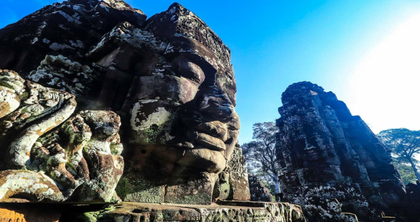 Angkor Highlights and Sunset Small Group